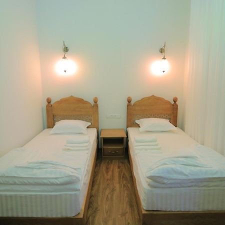 Guesthouse Muqaddam بخارى المظهر الخارجي الصورة