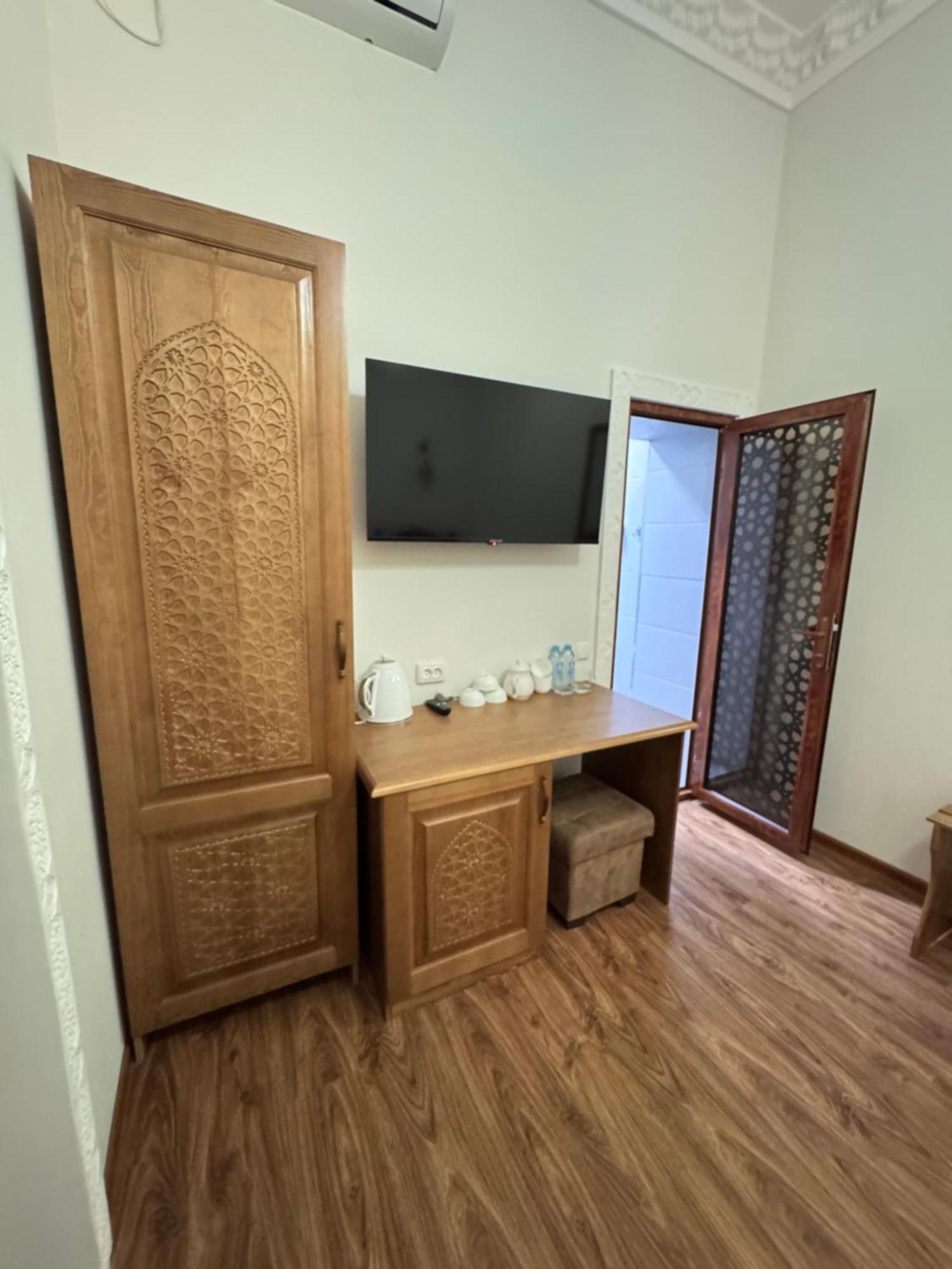 Guesthouse Muqaddam بخارى المظهر الخارجي الصورة