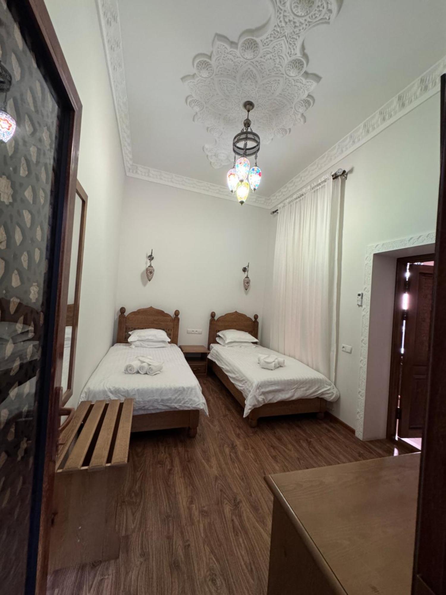 Guesthouse Muqaddam بخارى المظهر الخارجي الصورة