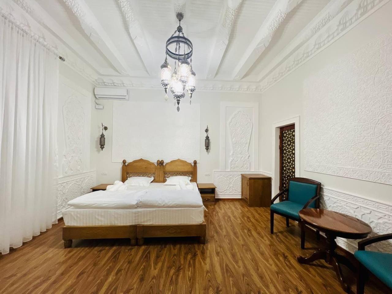 Guesthouse Muqaddam بخارى المظهر الخارجي الصورة
