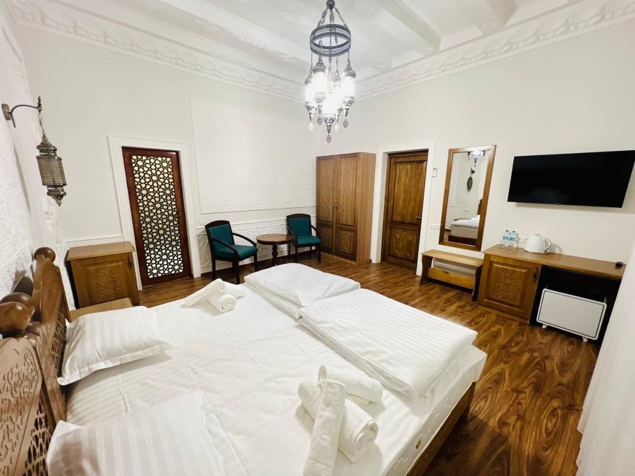 Guesthouse Muqaddam بخارى المظهر الخارجي الصورة